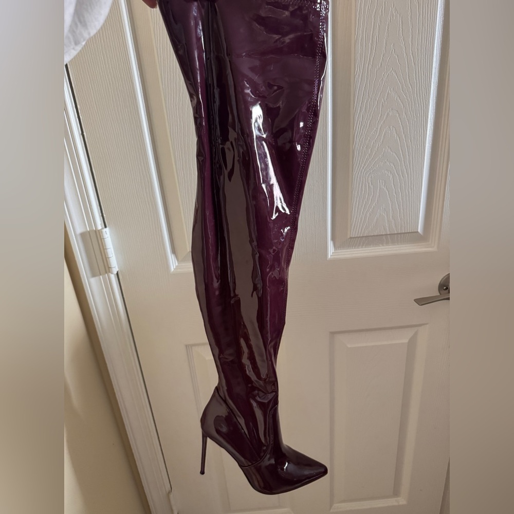 Burgundy Steve Madden Patent Over-the-Knee Stiletto Boot - Picture 4 of 8